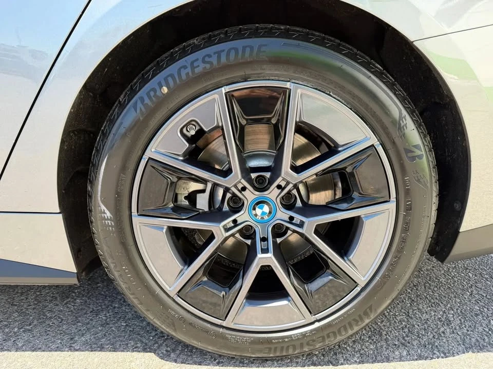 2023 BMW G26 i4 - Image 9 of 20