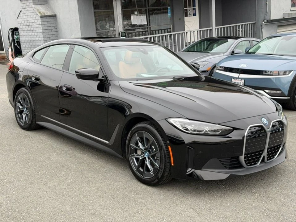 2023 BMW G26 i4 - Image 3 of 20