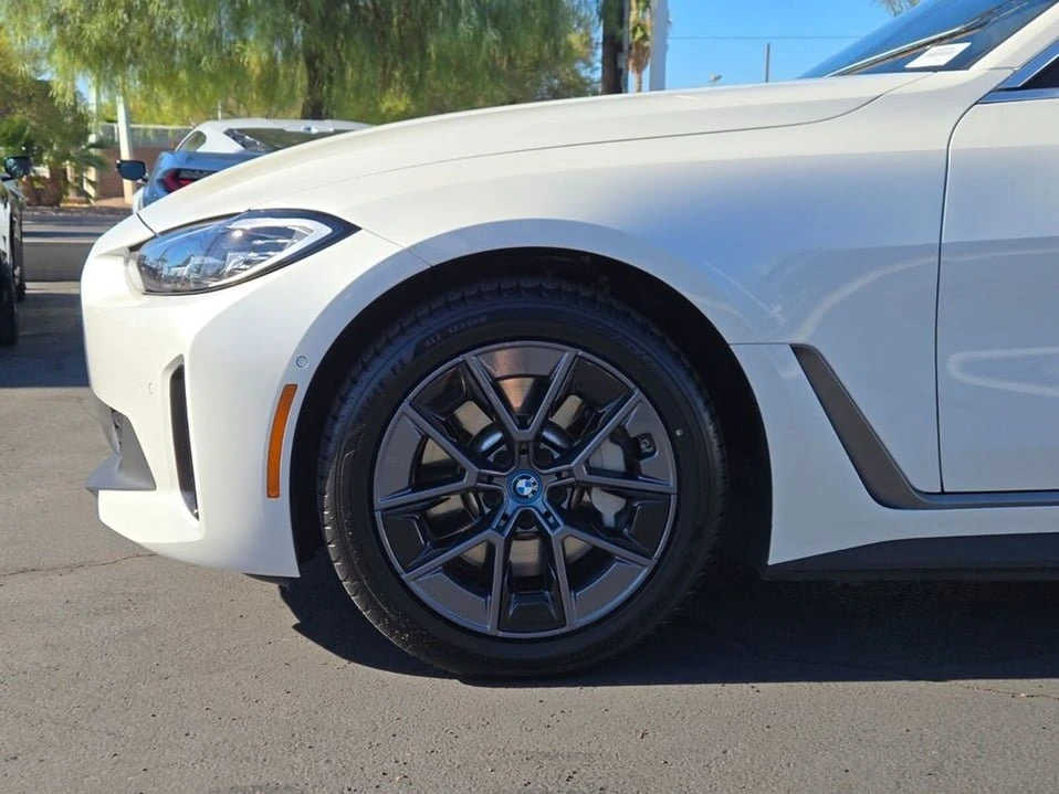2023 BMW G26 i4 - Image 9 of 20