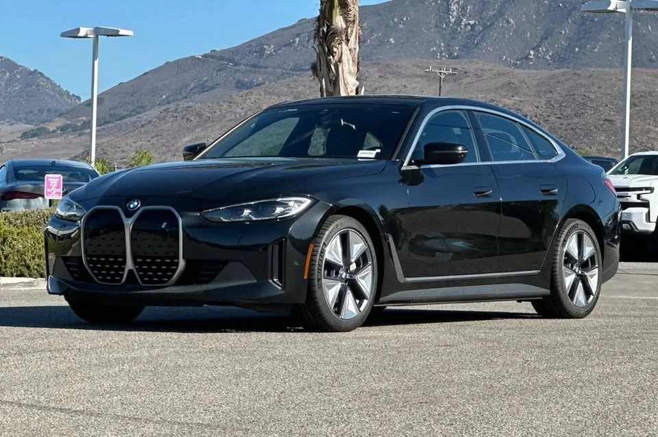2023 BMW G26 i4 - Image 7 of 20