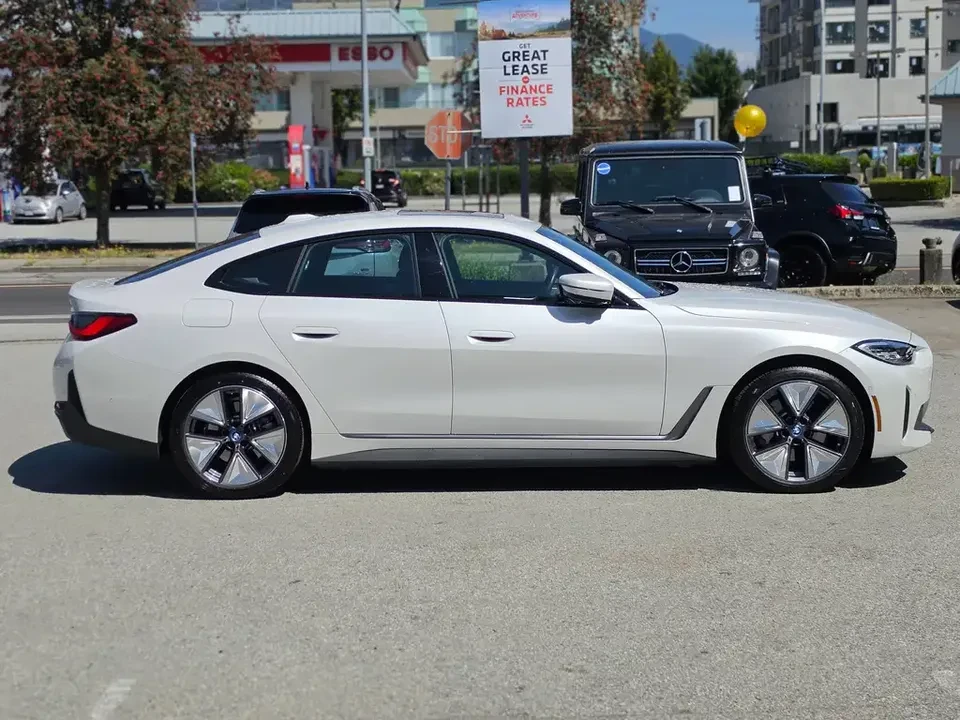 2023 BMW G26 i4 - Image 4 of 20