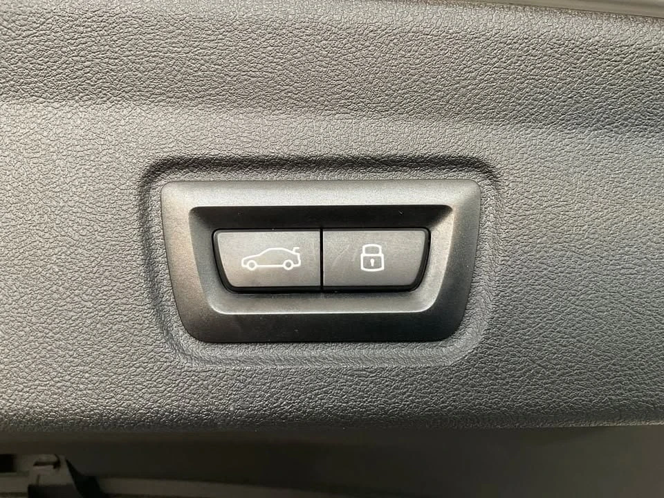 2023 BMW G26 i4 - Image 16 of 18
