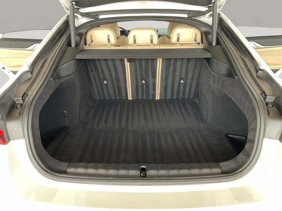 2023 BMW G26 i4 - Image 15 of 18