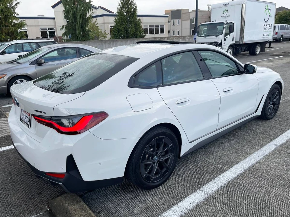 2023 BMW G26 i4 - Image 4 of 14