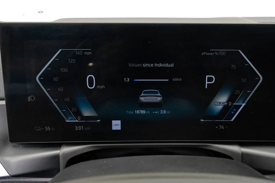 2023 BMW G26 i4 - Image 8 of 20