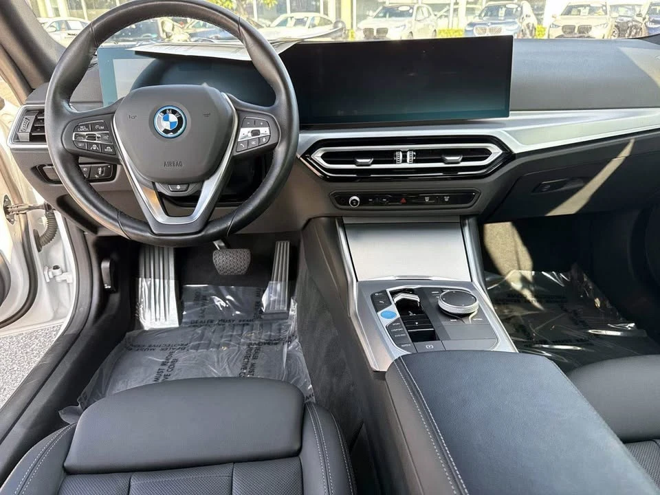2023 BMW G26 i4 - Image 11 of 20