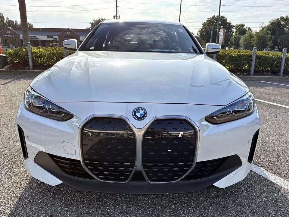 2023 BMW G26 i4 - Image 7 of 20