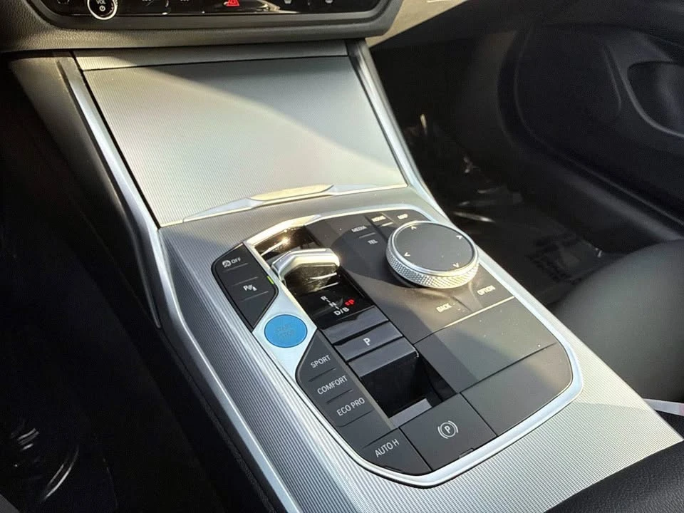 2023 BMW G26 i4 - Image 17 of 20