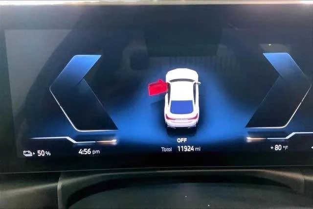 2023 BMW G26 i4 - Image 10 of 13