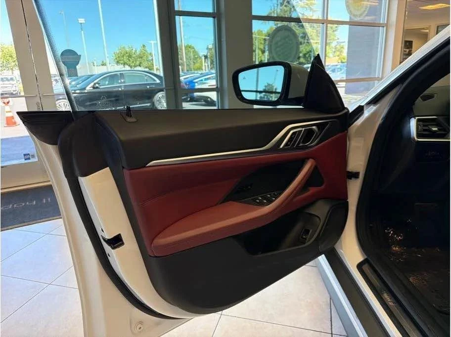 2023 BMW G26 i4 - Image 8 of 14