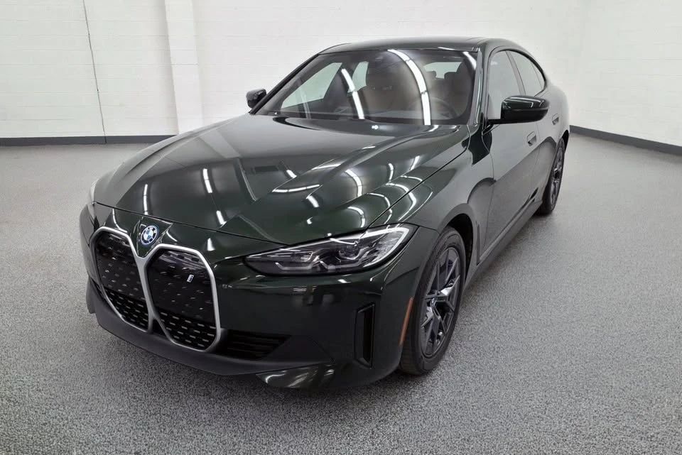 2023 BMW G26 i4 - Image 3 of 9