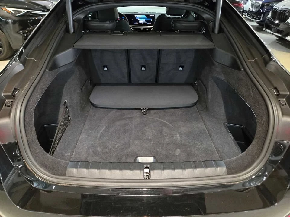 2023 BMW G26 i4 - Image 7 of 7