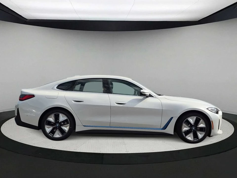 2023 BMW G26 i4 - Image 9 of 20