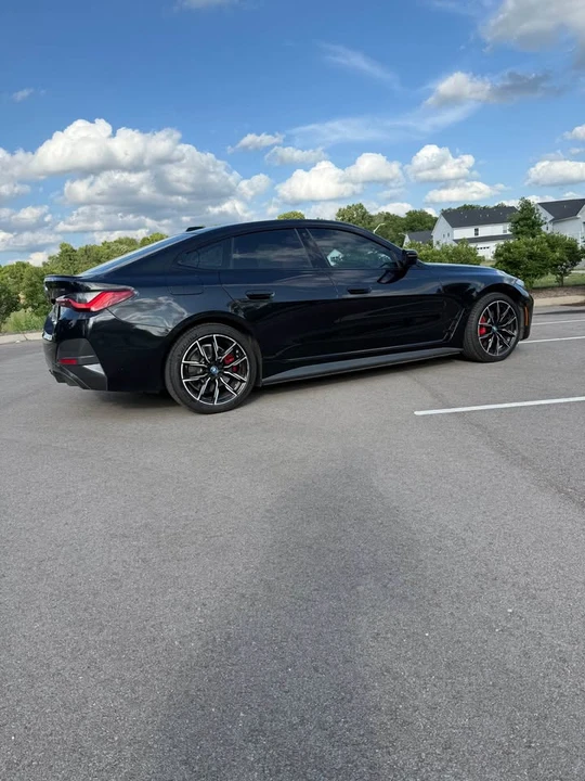 2023 BMW G26 i4 - Image 3 of 7