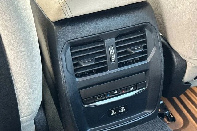2023 BMW G26 i4 - Image 12 of 19