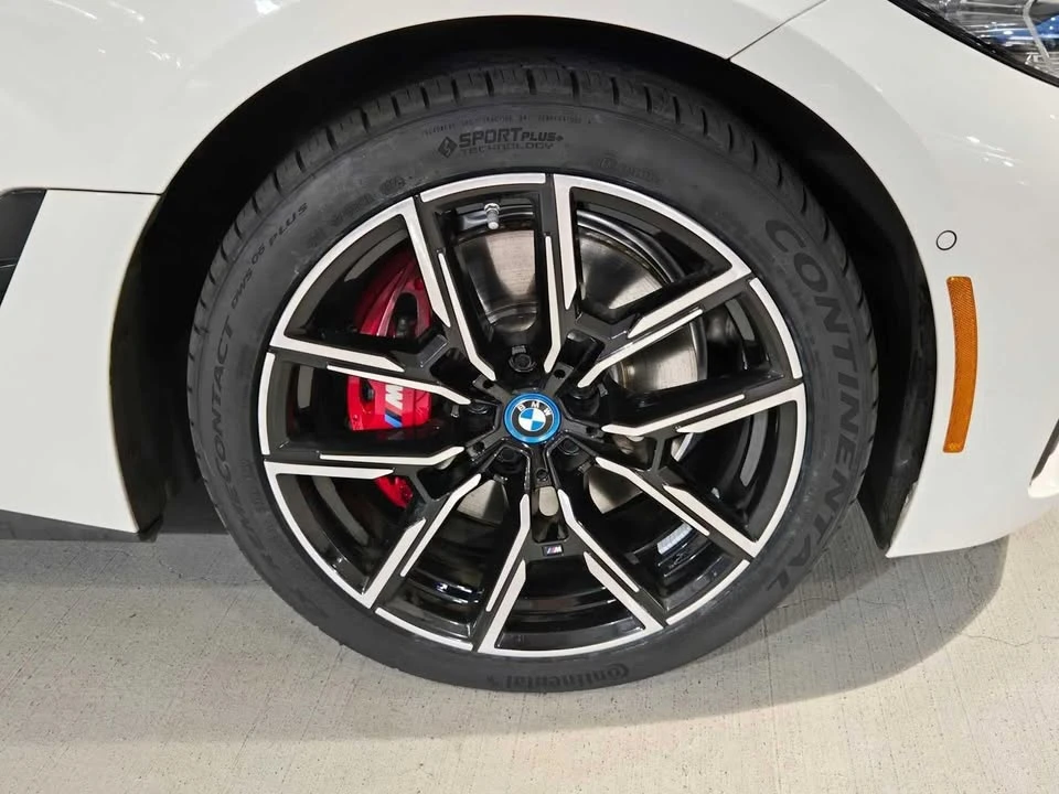 2023 BMW G26 i4 - Image 9 of 10