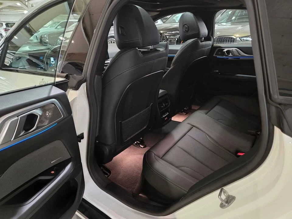 2023 BMW G26 i4 - Image 6 of 10