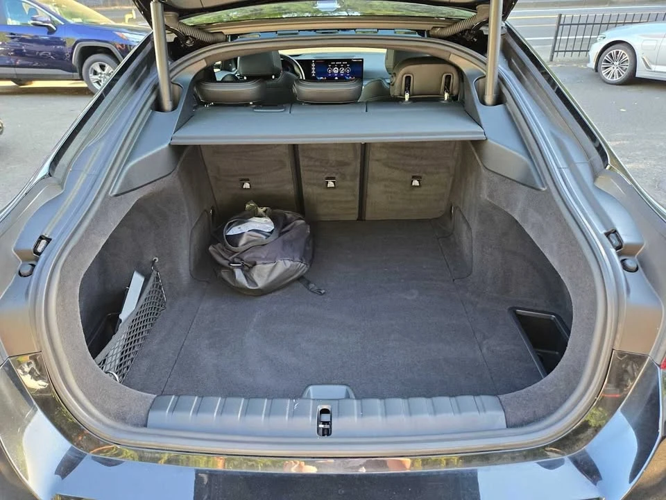 2023 BMW G26 i4 - Image 8 of 10