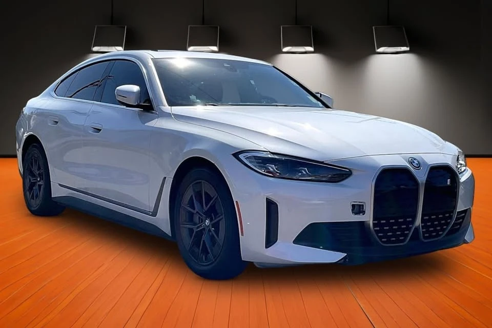 2023 BMW G26 i4 - Image 3 of 20