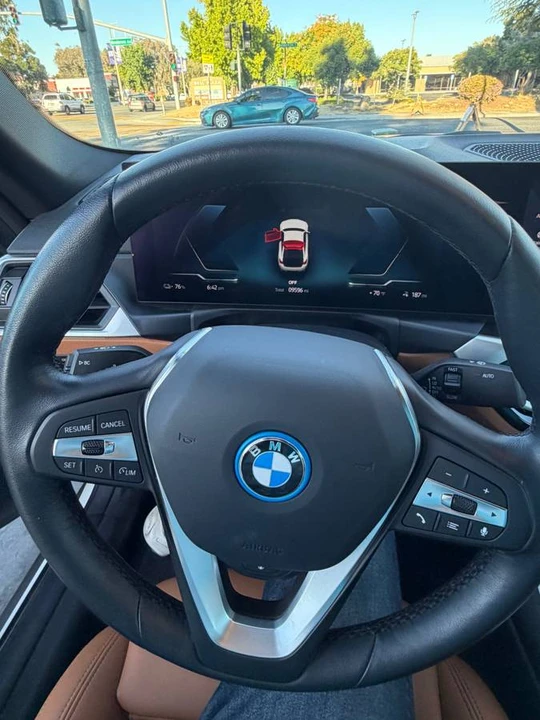 2023 BMW G26 i4 - Image 2 of 19
