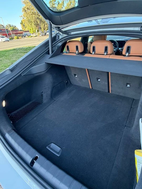 2023 BMW G26 i4 - Image 9 of 19