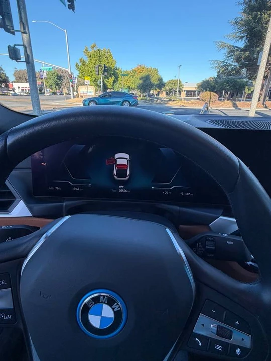 2023 BMW G26 i4 - Image 5 of 19