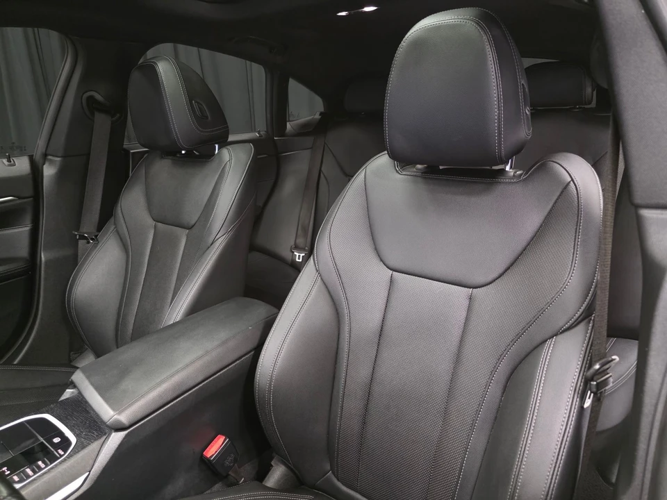 2023 BMW G26 i4 - Image 14 of 21