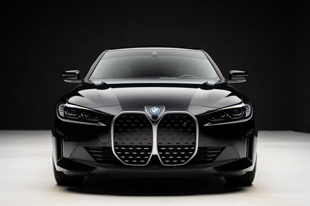 2023 BMW G26 i4 - Image 7 of 21
