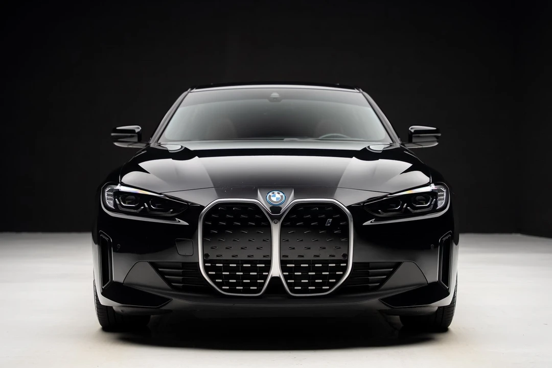 2023 BMW G26 i4 - Image 7 of 12