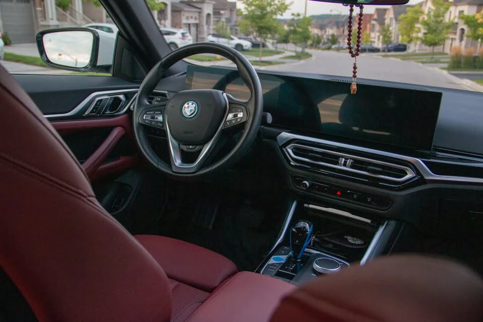 2023 BMW G26 i4 - Image 11 of 18