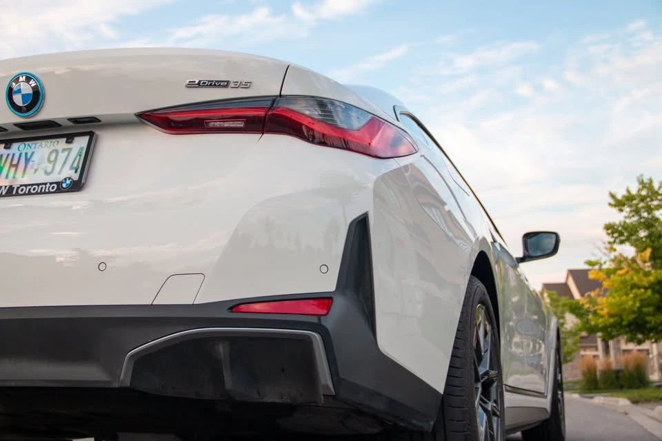 2023 BMW G26 i4 - Image 7 of 18