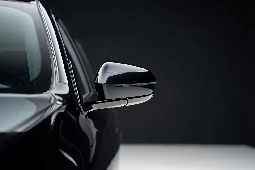2023 BMW G70 7 Series - Image 14 of 21