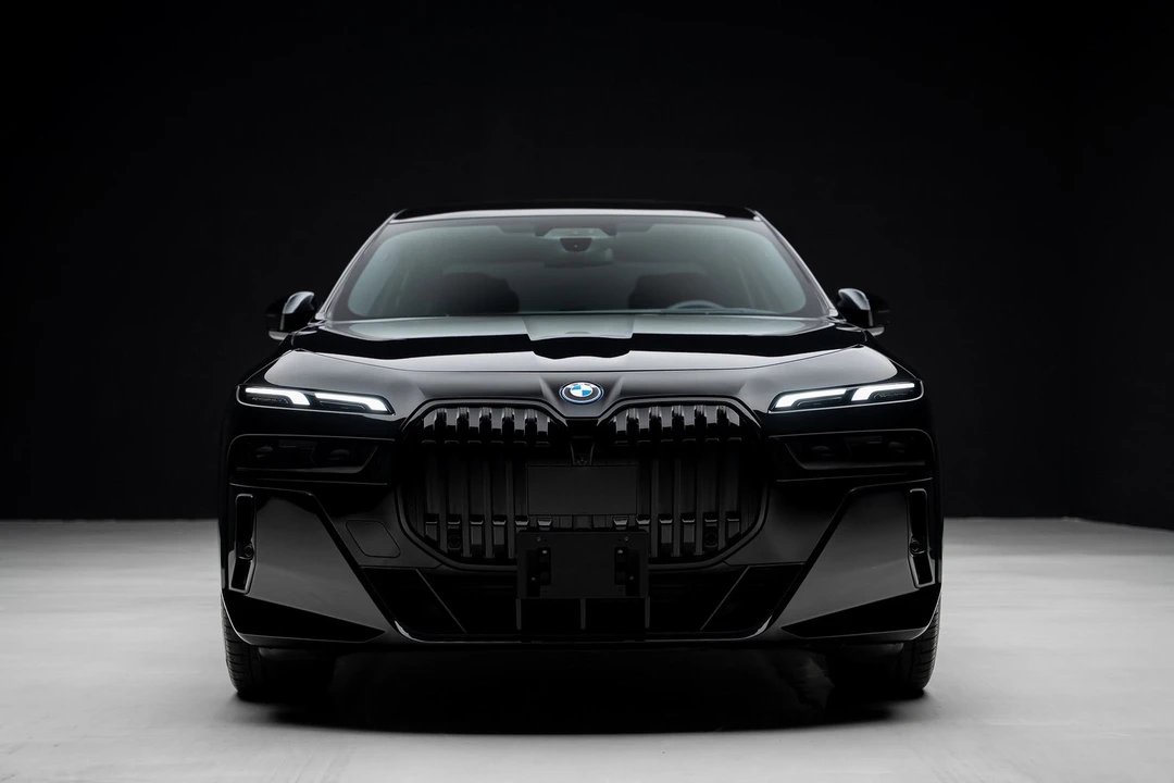 2023 BMW G70 7 Series - Image 7 of 21