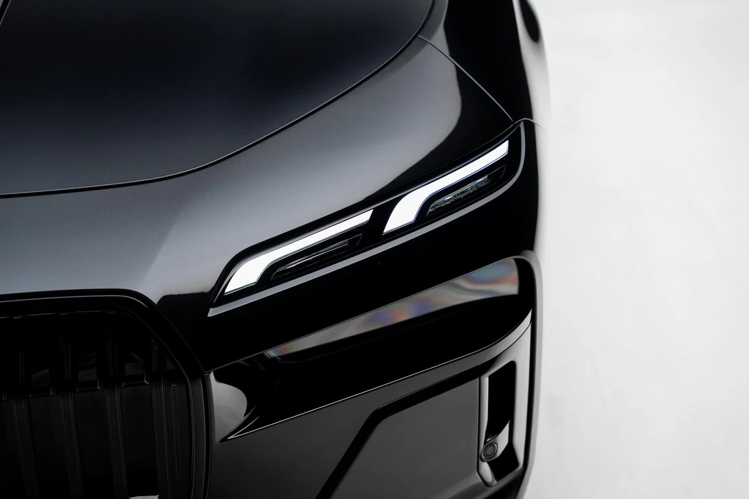 2023 BMW G70 7 Series - Image 10 of 21