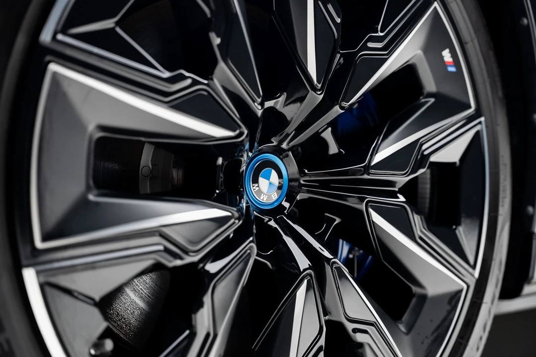 2023 BMW G70 7 Series - Image 21 of 21