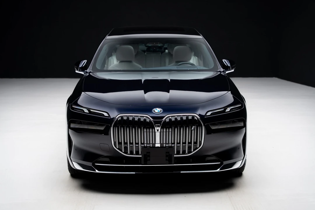 2023 BMW G70 7 Series - Image 6 of 21
