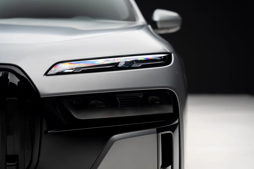 2023 BMW G70 7 Series - Image 10 of 12