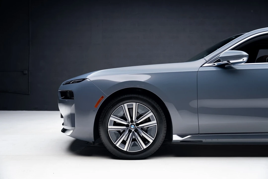 2023 BMW G70 7 Series - Image 19 of 21
