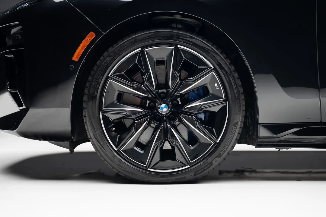 2023 BMW G70 7 Series - Image 20 of 21