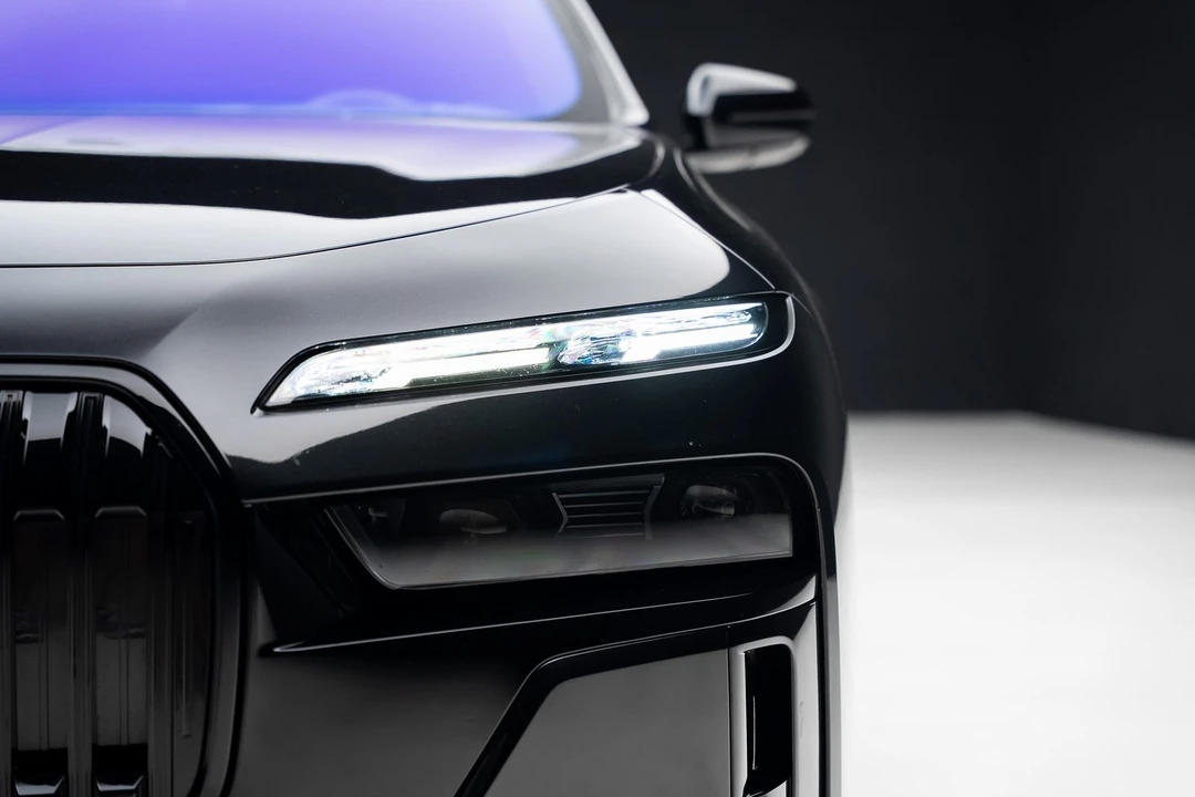 2023 BMW G70 7 Series - Image 11 of 21