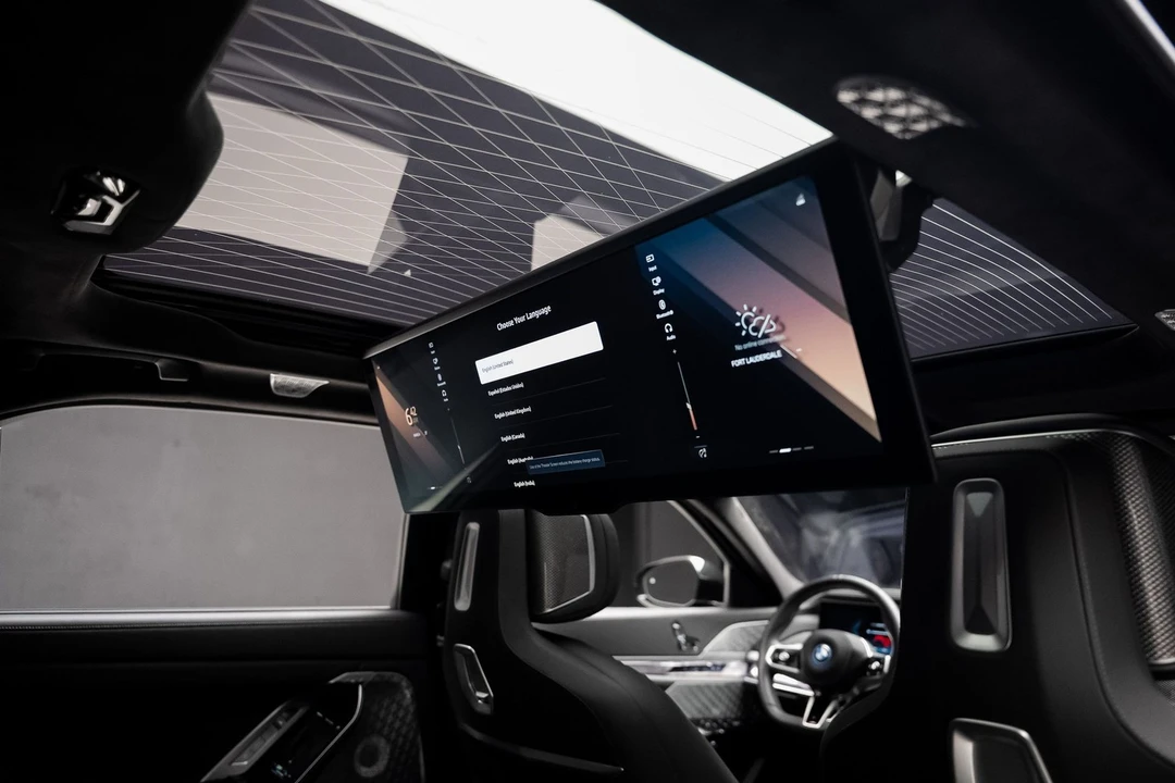 2023 BMW G70 7 Series - Image 3 of 21