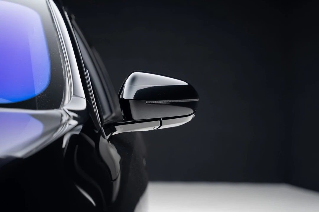 2023 BMW G70 7 Series - Image 16 of 21