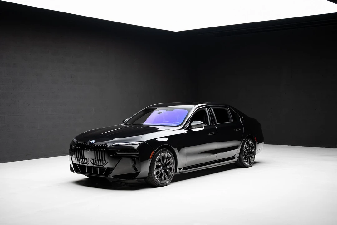 2023 BMW G70 7 Series - Image 5 of 21