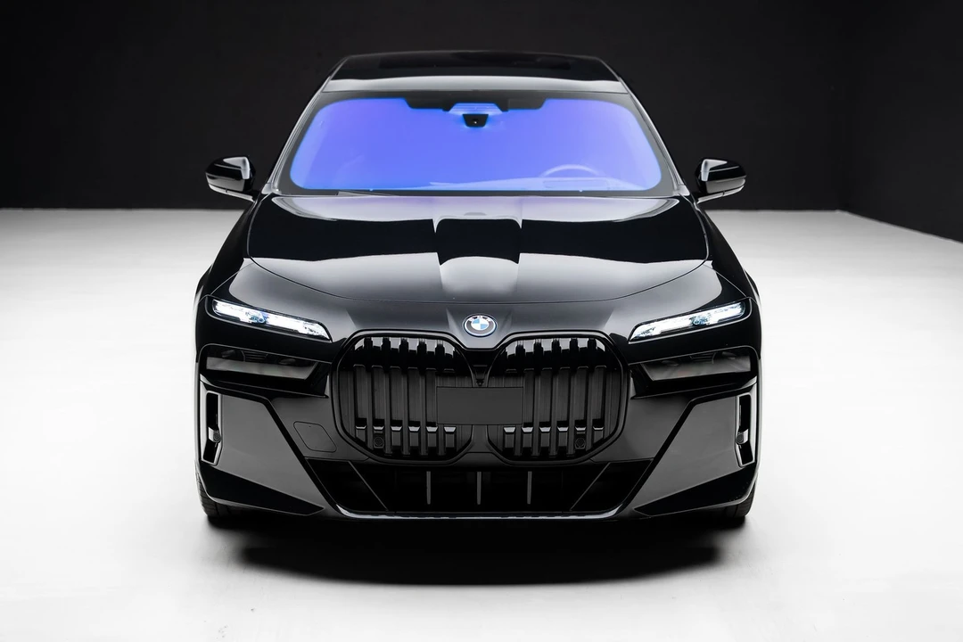 2023 BMW G70 7 Series - Image 7 of 21