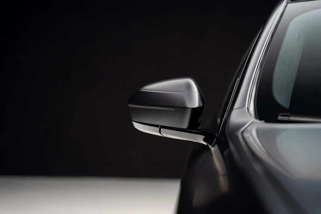 2023 BMW G70 7 Series - Image 13 of 21