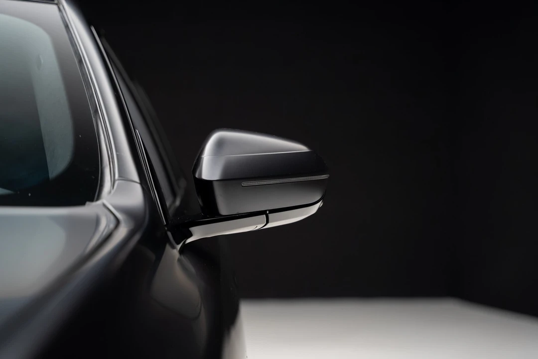 2023 BMW G70 7 Series - Image 14 of 21