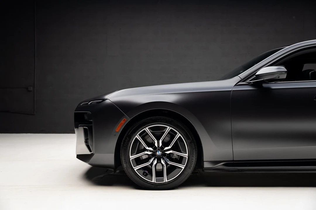 2023 BMW G70 7 Series - Image 17 of 21