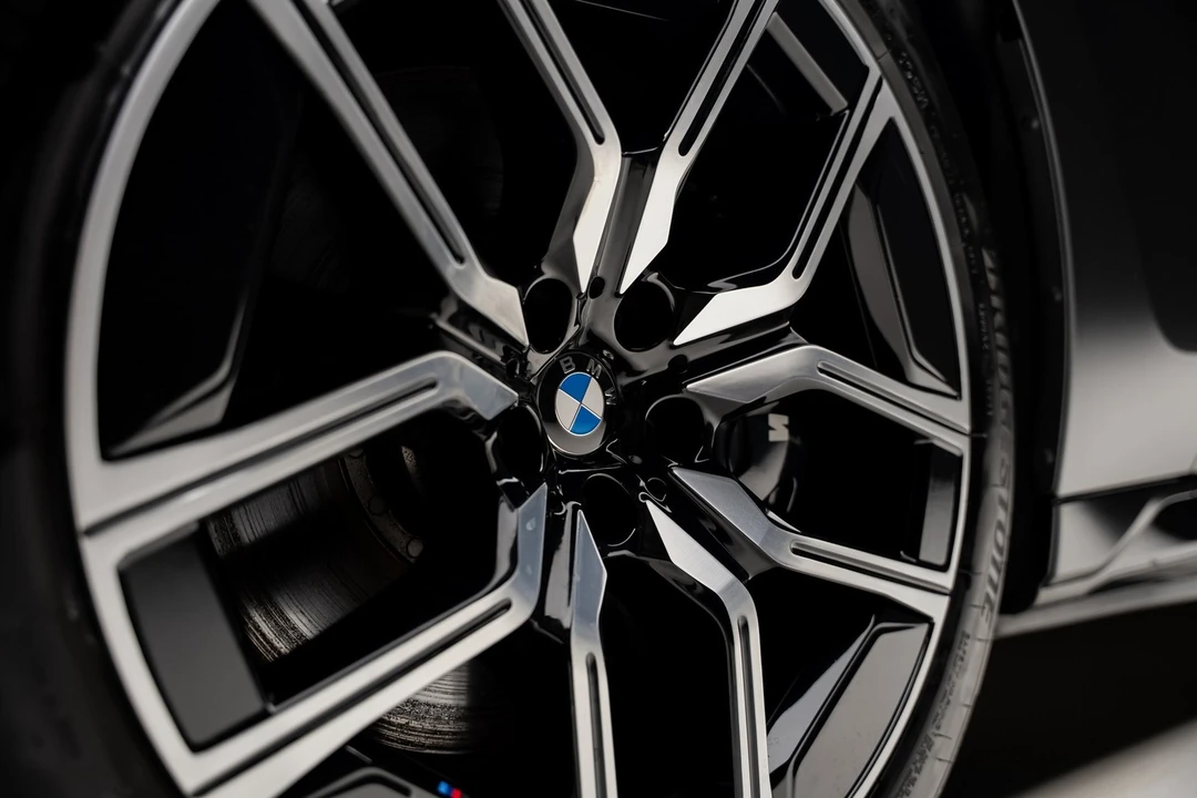 2023 BMW G70 7 Series - Image 21 of 21