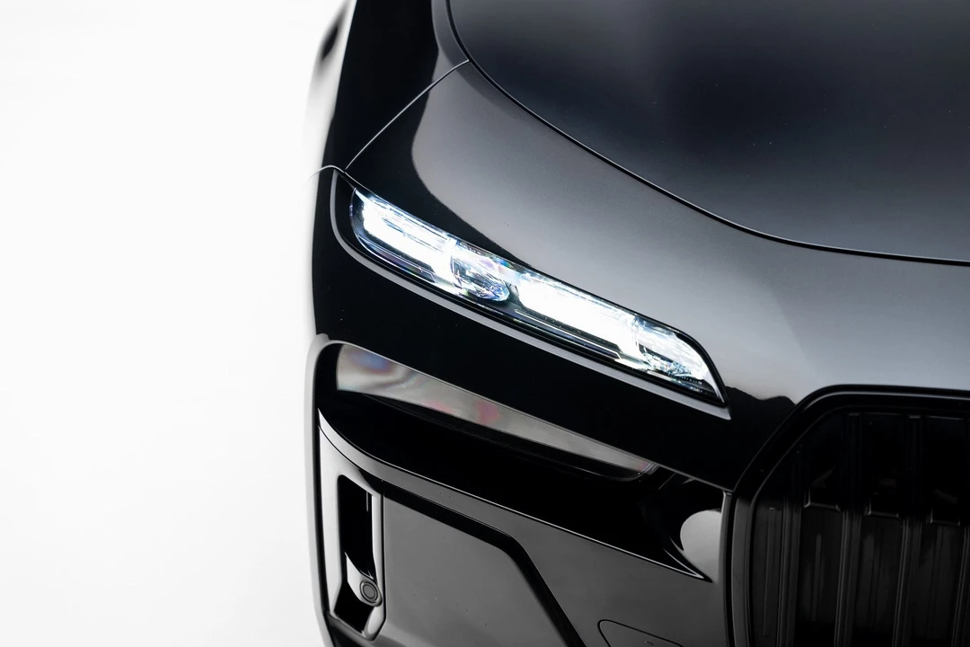 2023 BMW G70 7 Series - Image 11 of 12