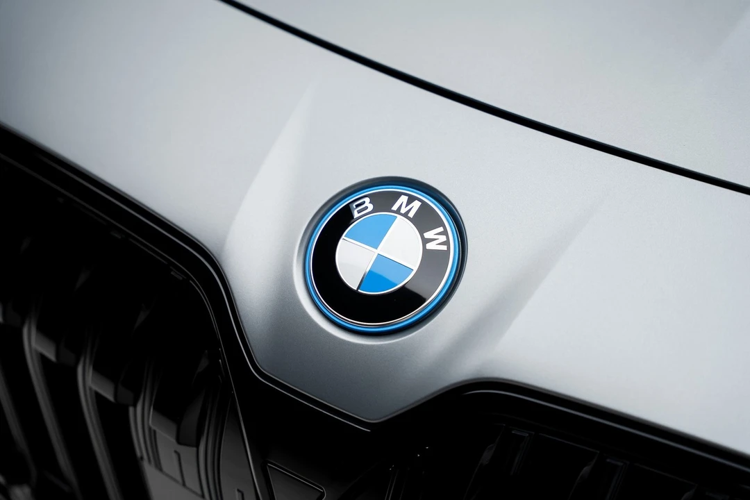 2023 BMW G70 7 Series - Image 12 of 21